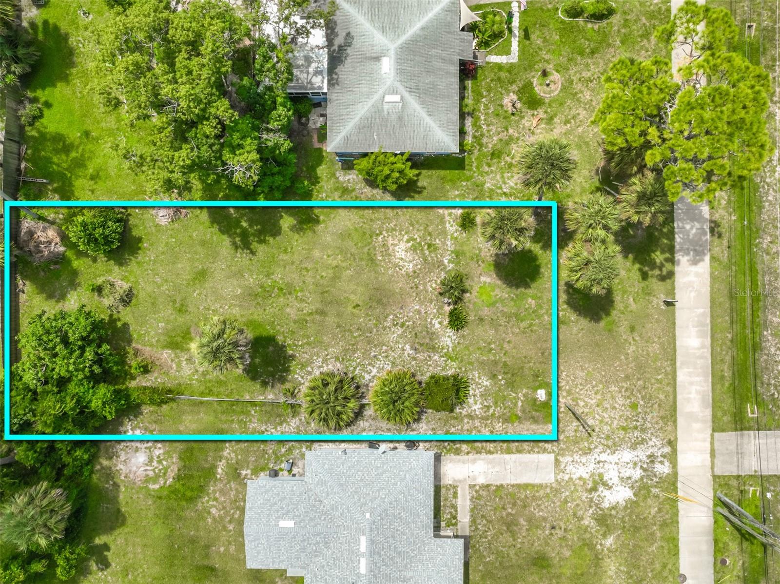 505 Big Tree Rd Property Photo 2