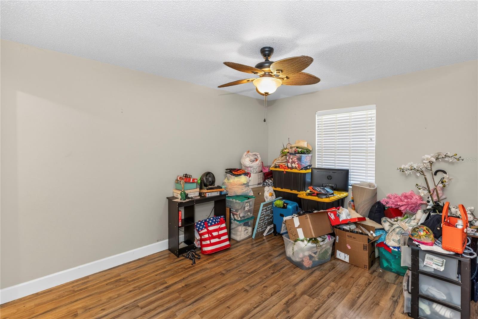 2512 Pine Tree Dr Property Photo 13
