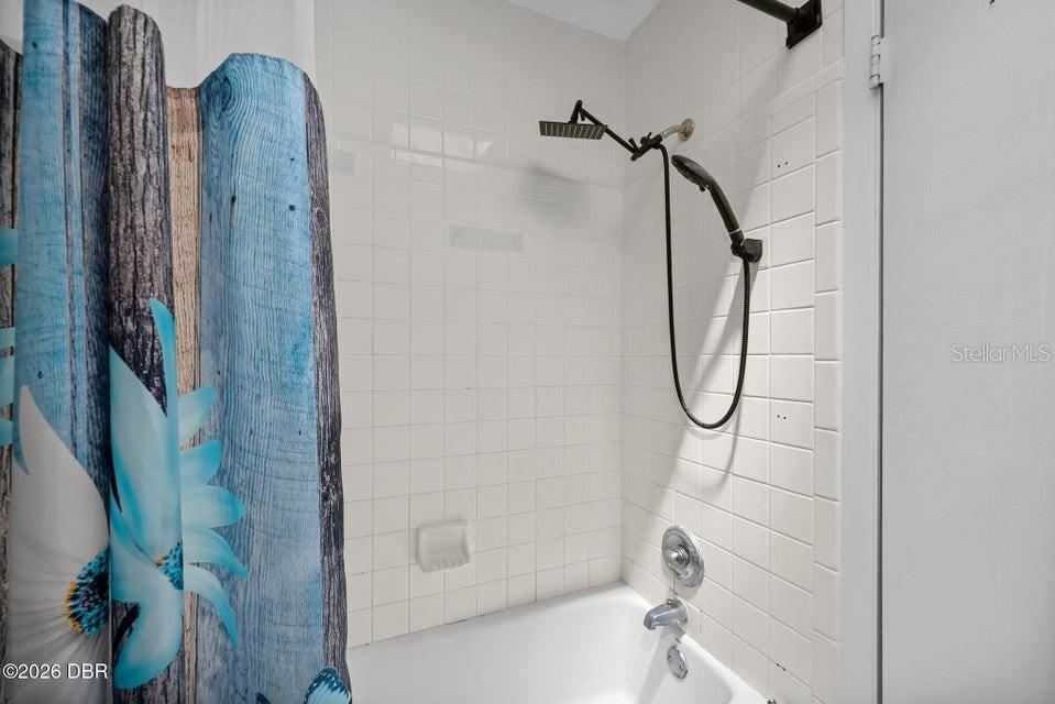 190 Ellicott Dr Property Photo 29