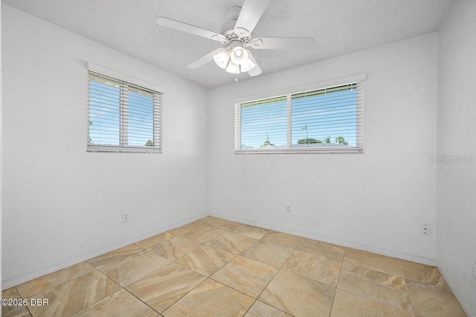 190 Ellicott Dr Property Photo 33