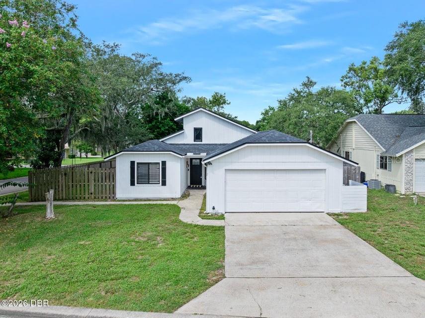 5 Winding Woods Trl Property Photo 1
