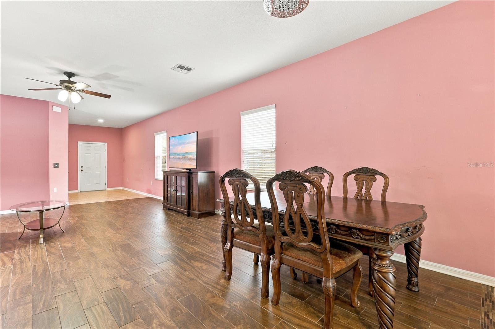 5529 Rutherford Pl Property Photo 7