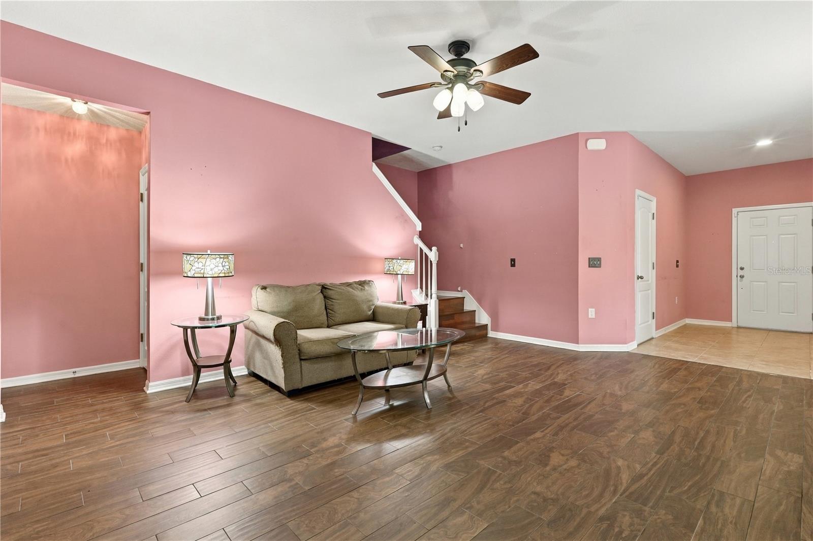 5529 Rutherford Pl Property Photo 9