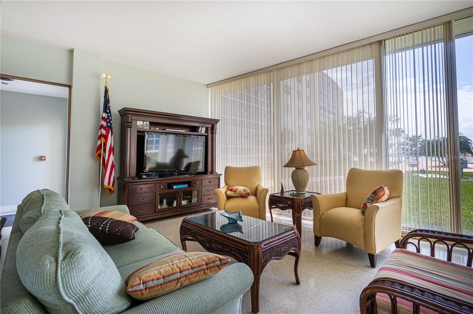 1224 S Peninsula Dr #415 Property Photo 18