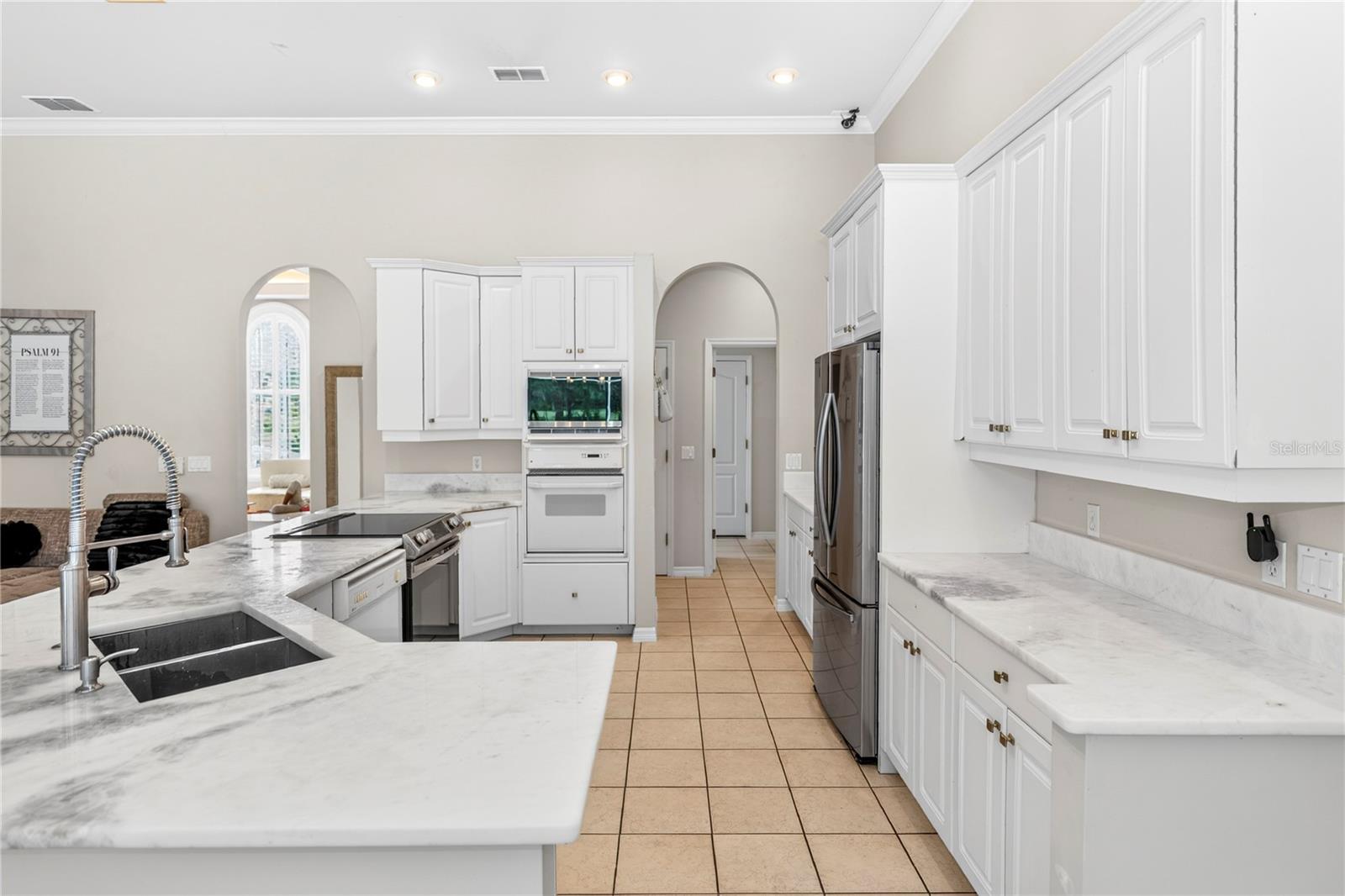 417 Greenridge Ct Property Photo 14