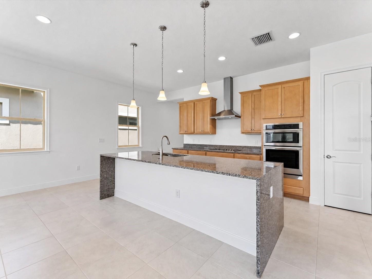 13306 Bromborough Dr Property Photo 4