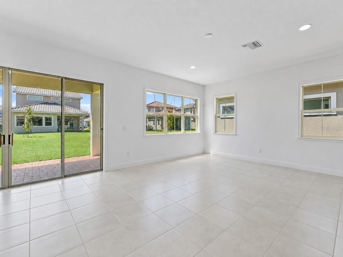 13306 Bromborough Dr Property Photo 6