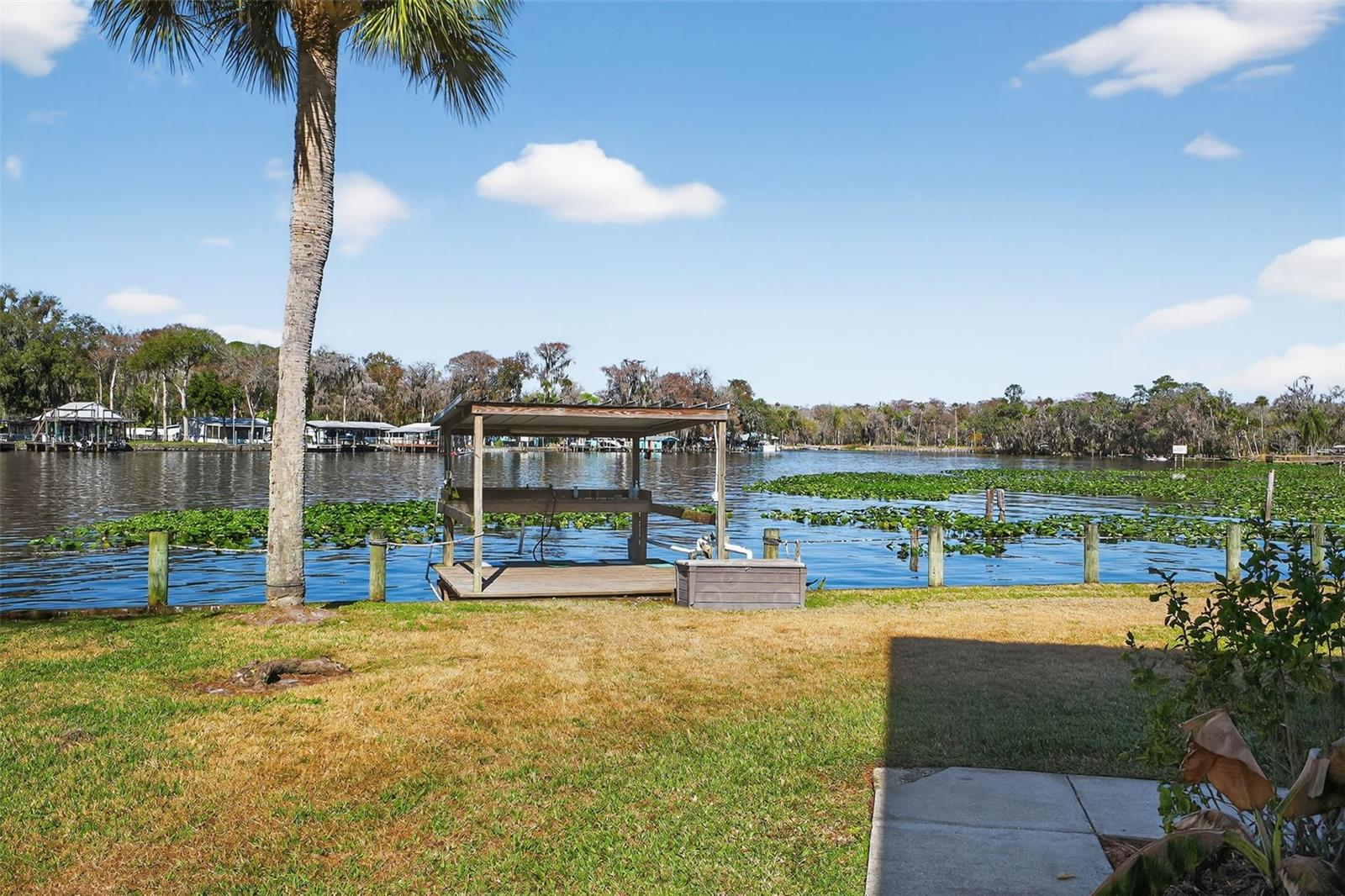 1640 Juno Trl #102a Property Photo 3