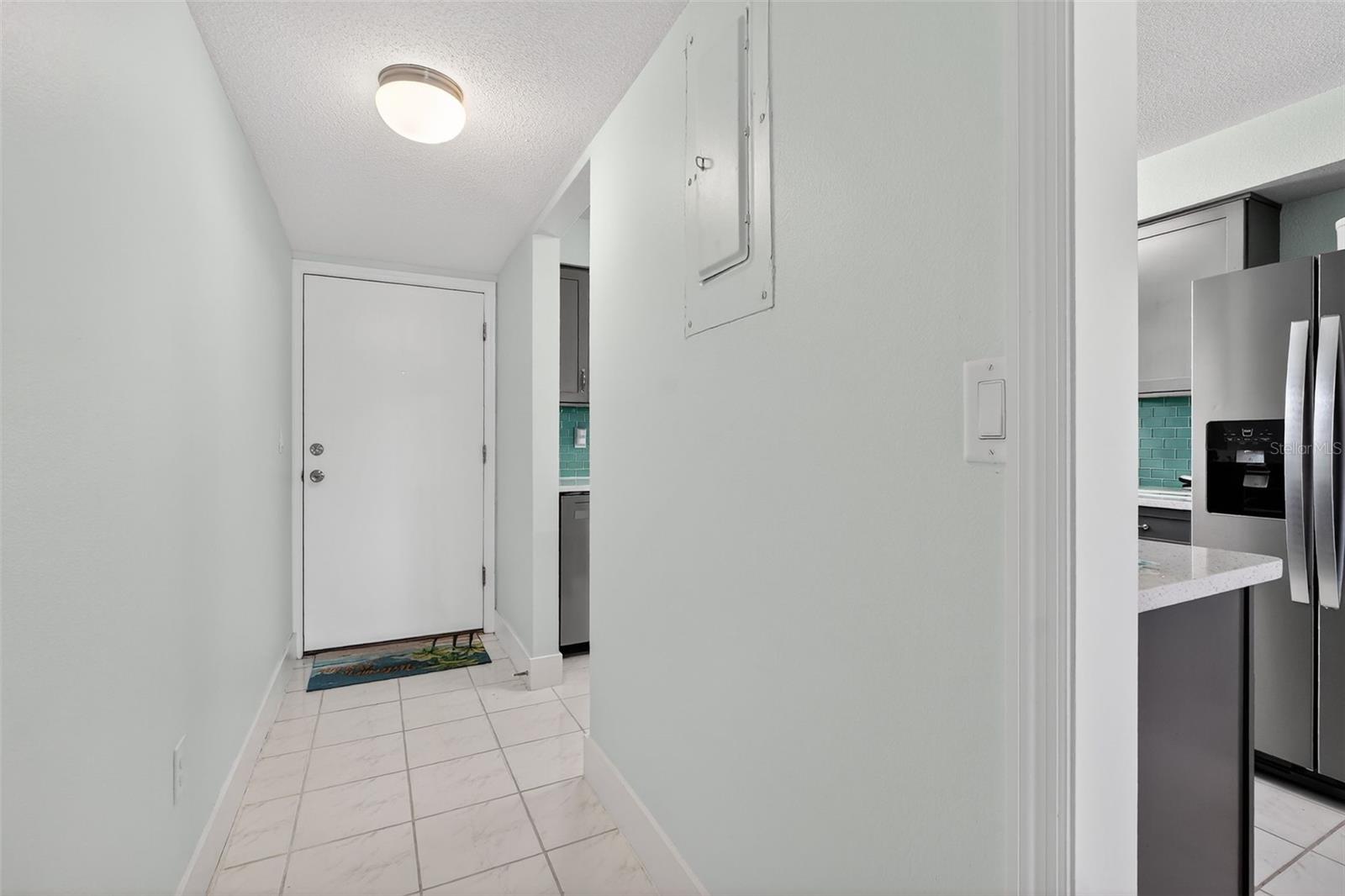1640 Juno Trl #102a Property Photo 9