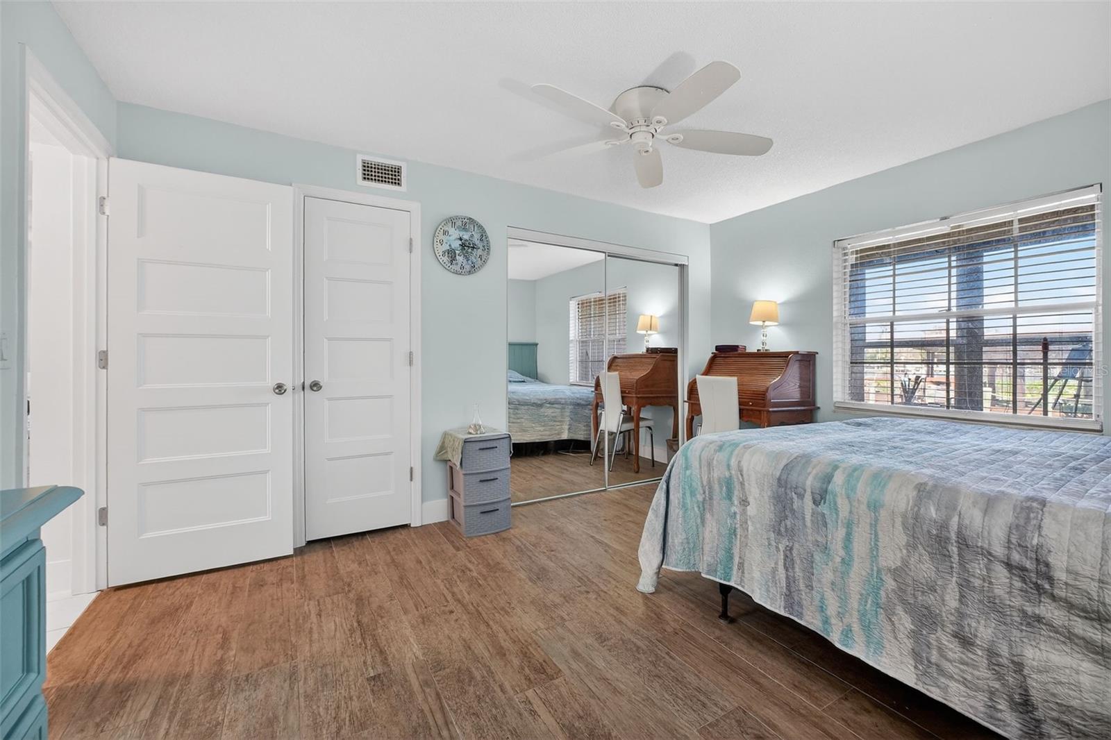 1640 Juno Trl #102a Property Photo 25