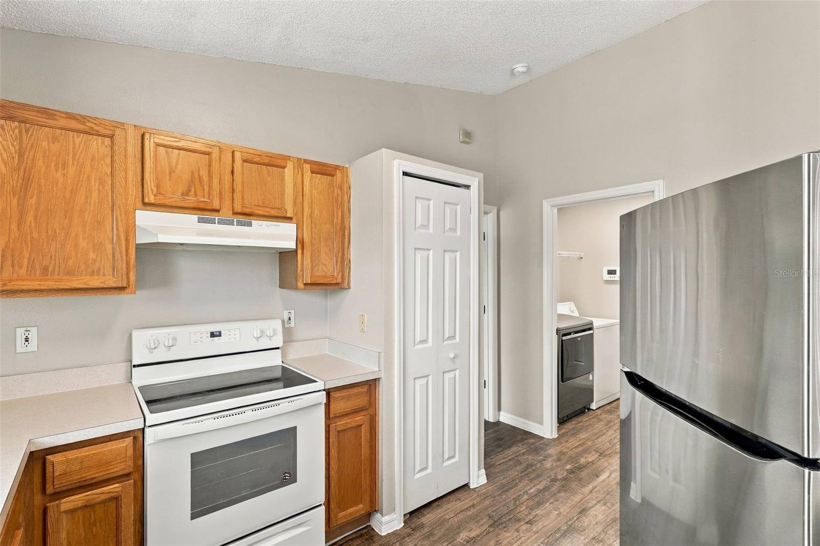 10 Squirrel Pl Property Photo 7
