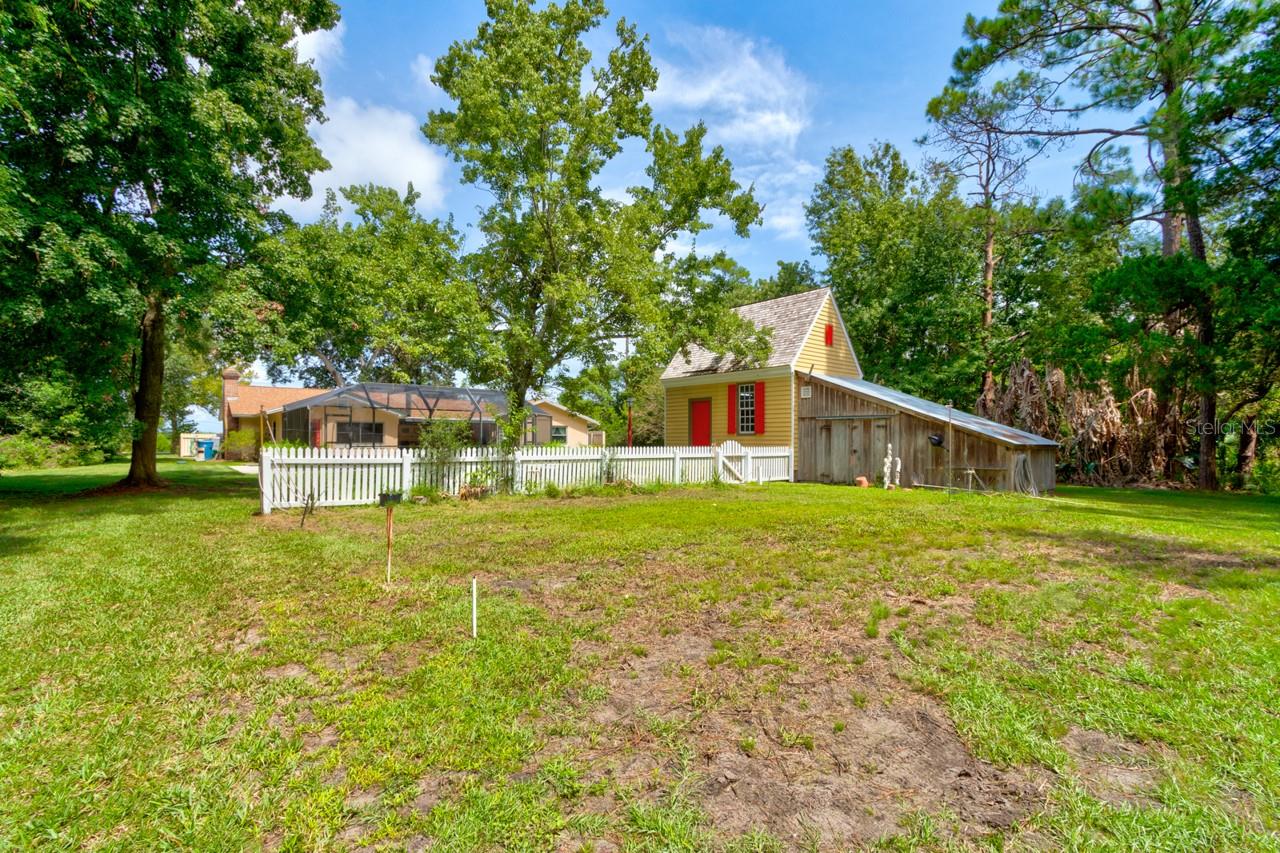 1525 Harmony Ave Property Photo 34
