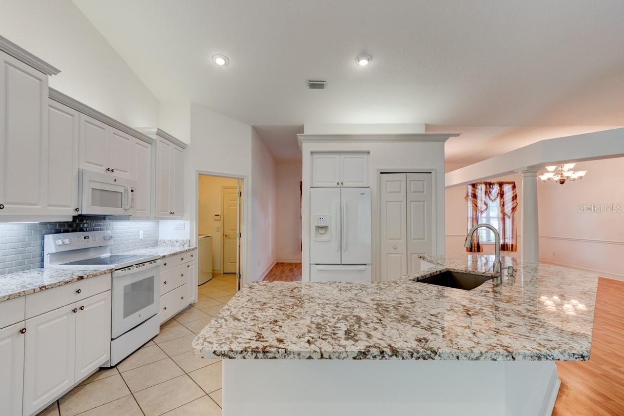 19 Waterbluff Dr Property Photo 11