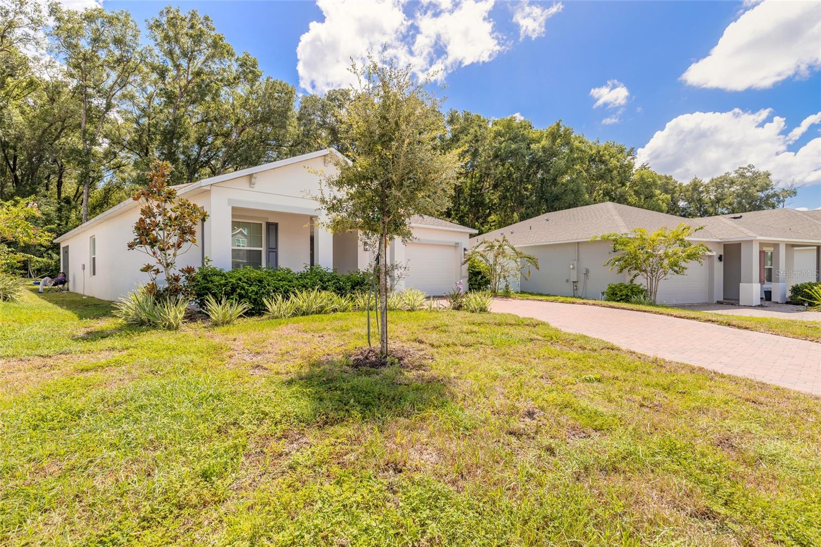 1644 Andover Ridge Dr Property Photo 2