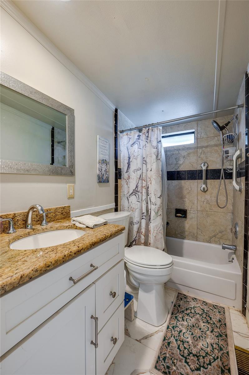 41330 Ford Rd Property Photo 22