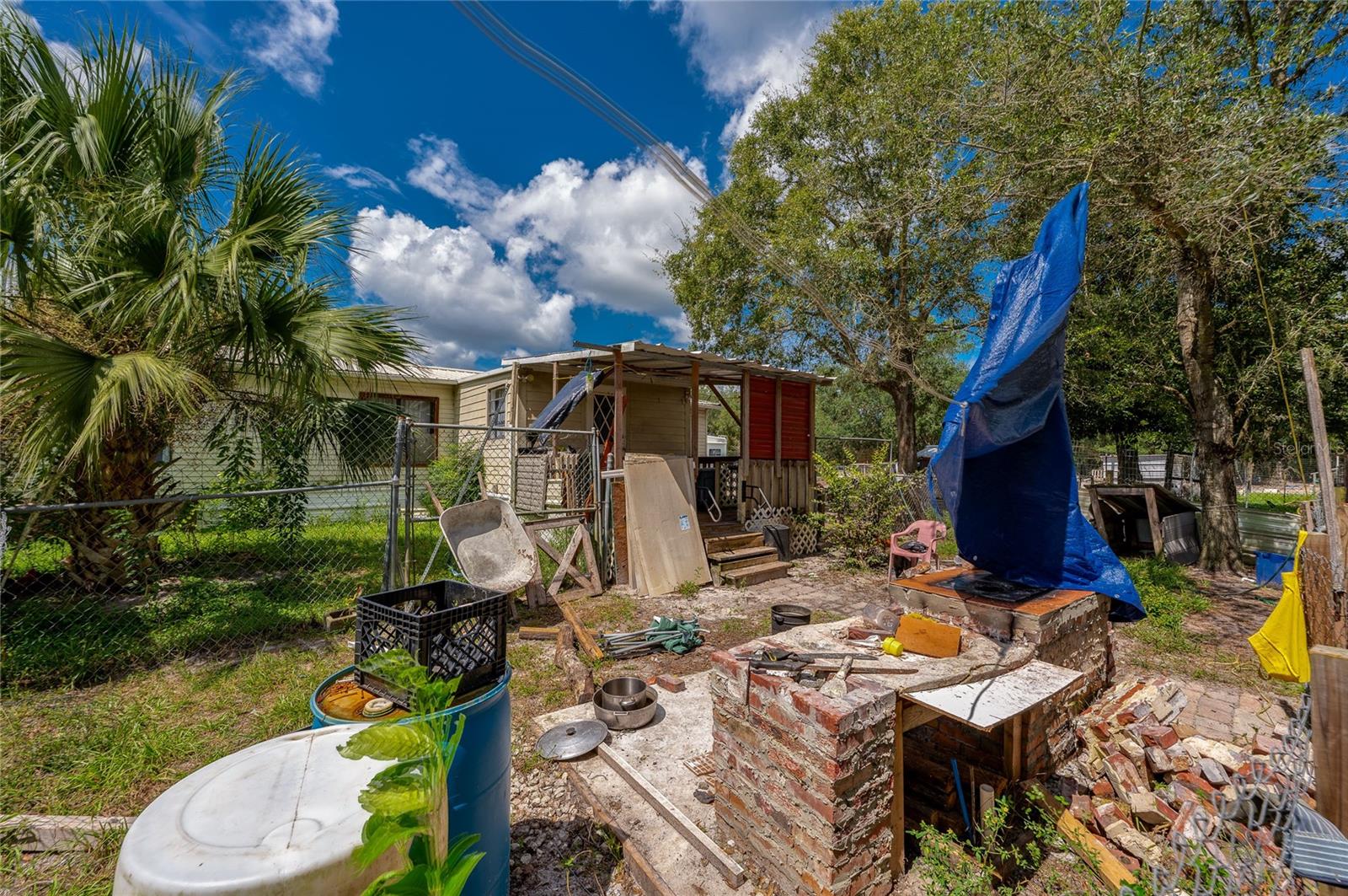 41330 Ford Rd Property Photo 28