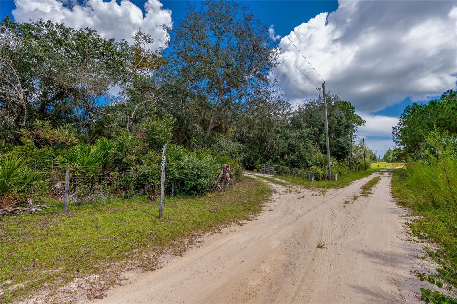 41330 Ford Rd Property Photo 38