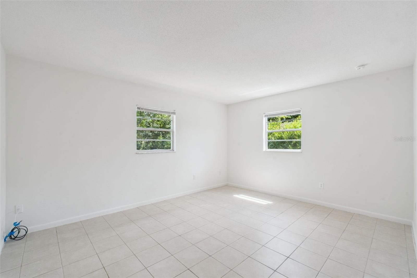 1679 E Apache Cir Property Photo 22