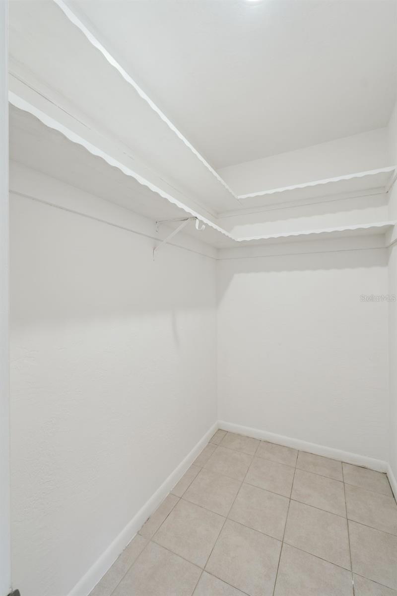 1679 E Apache Cir Property Photo 26