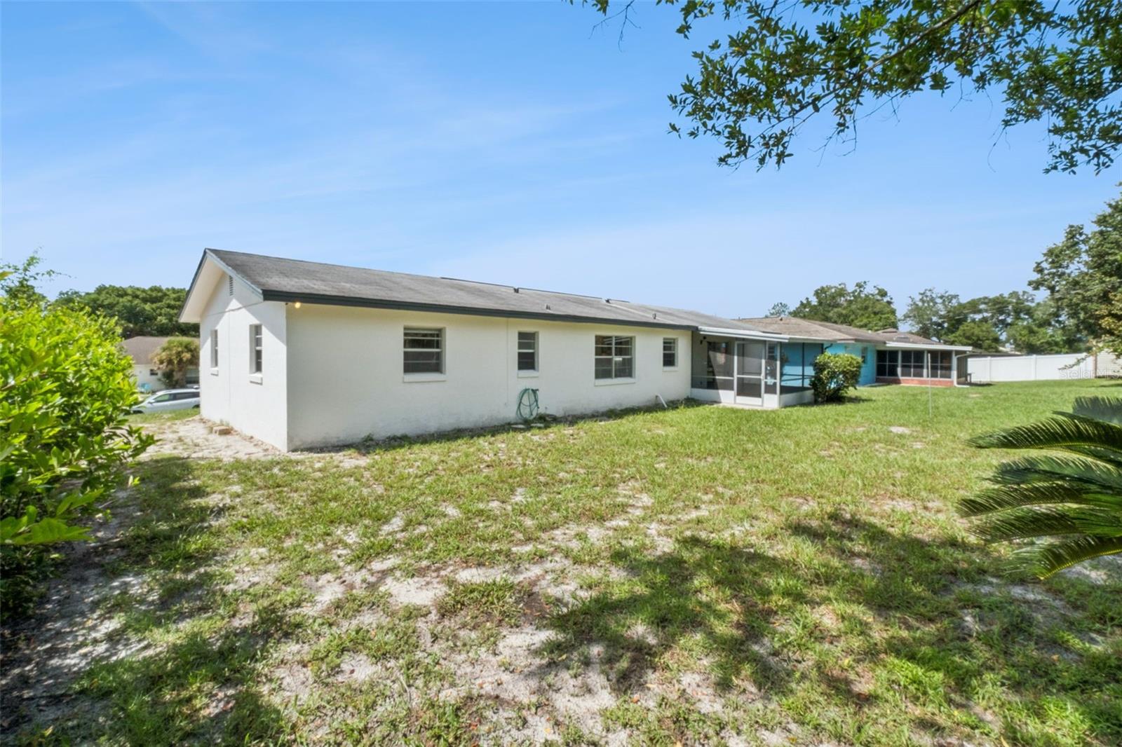 1679 E Apache Cir Property Photo 28