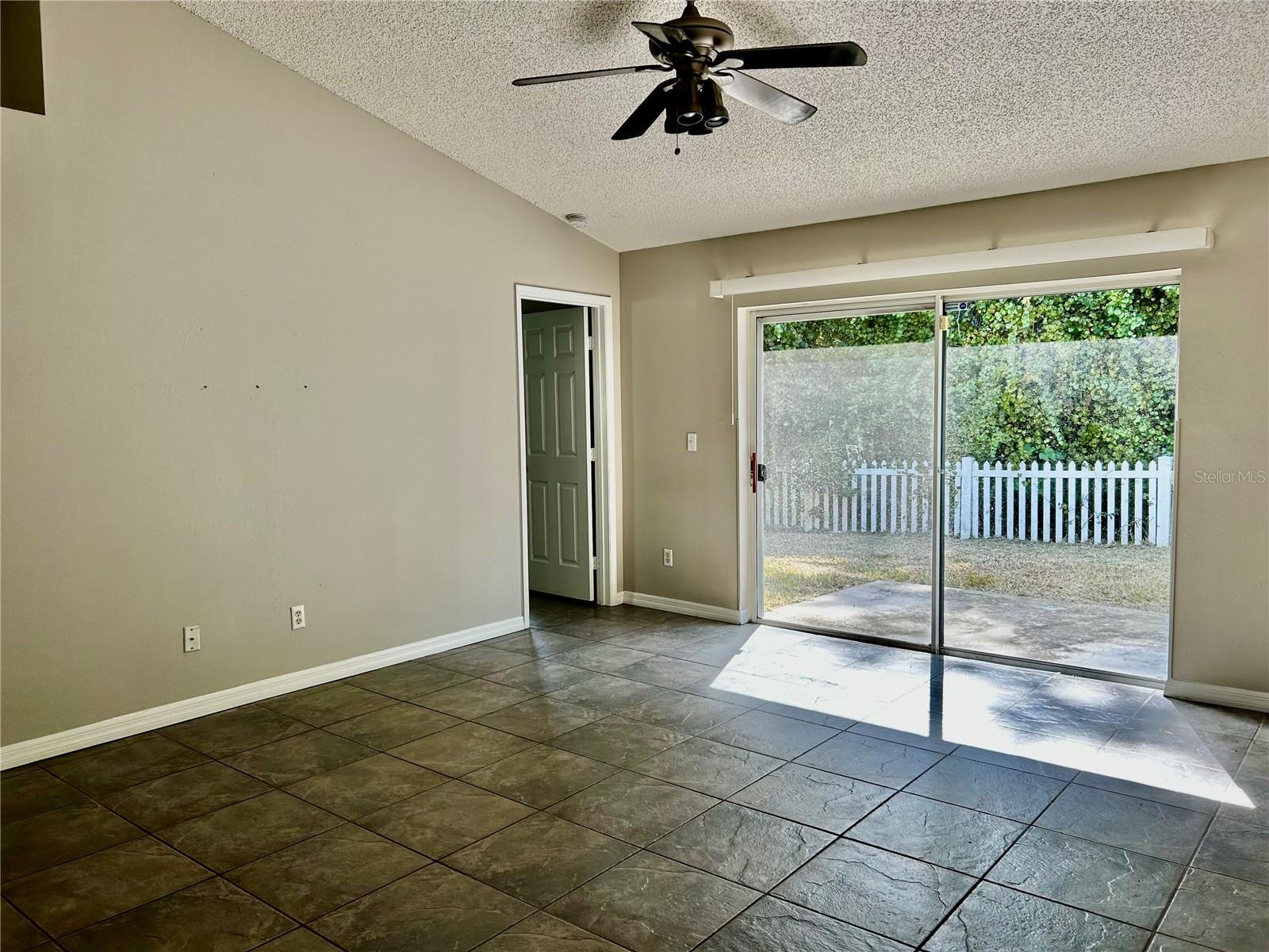 4326 Boca Woods Dr Property Photo 38