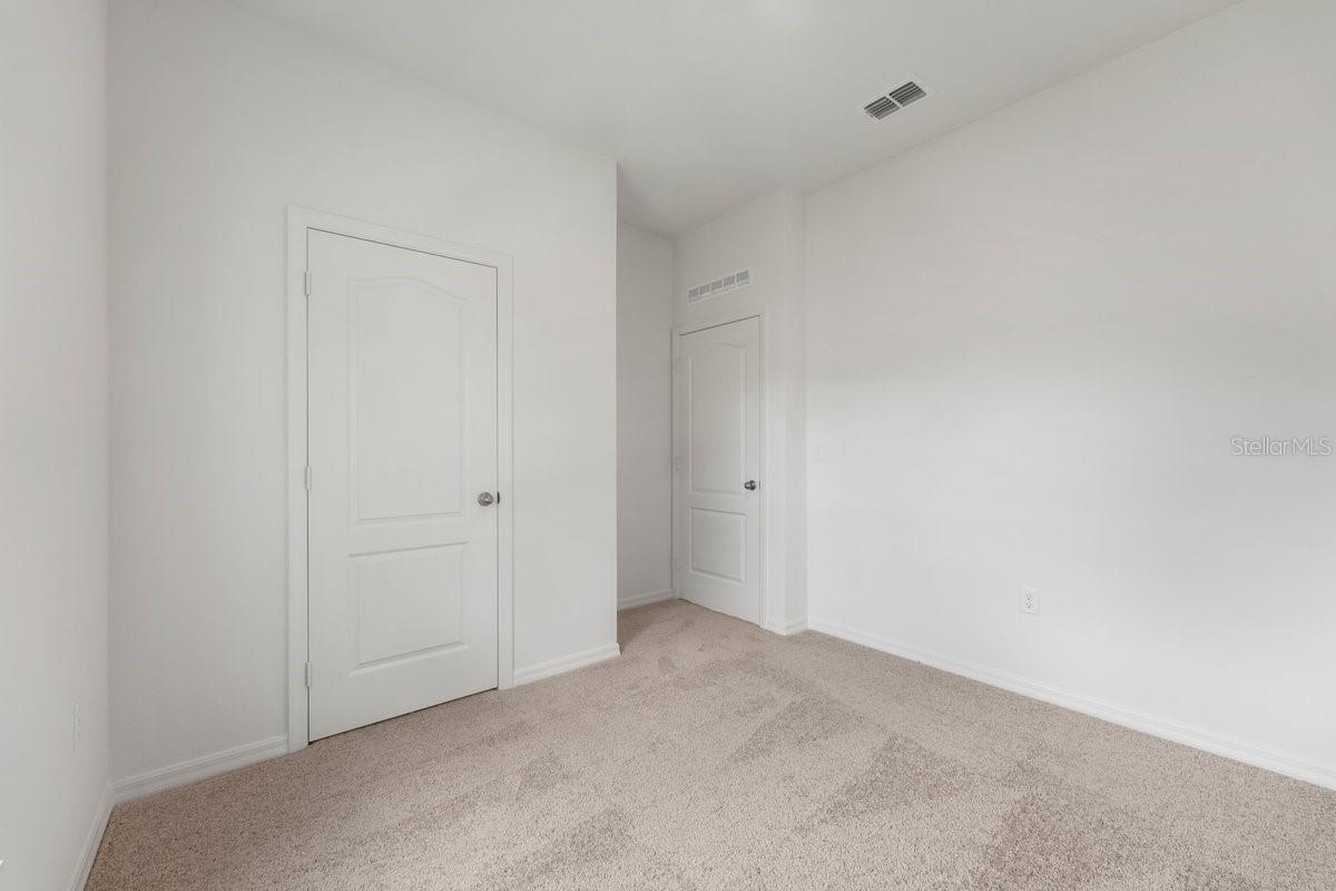 850 Glasgow Ave Property Photo 16