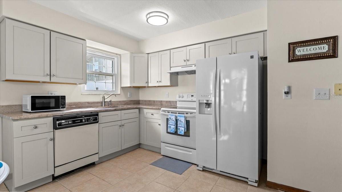840 Center Ave #67 Property Photo 8