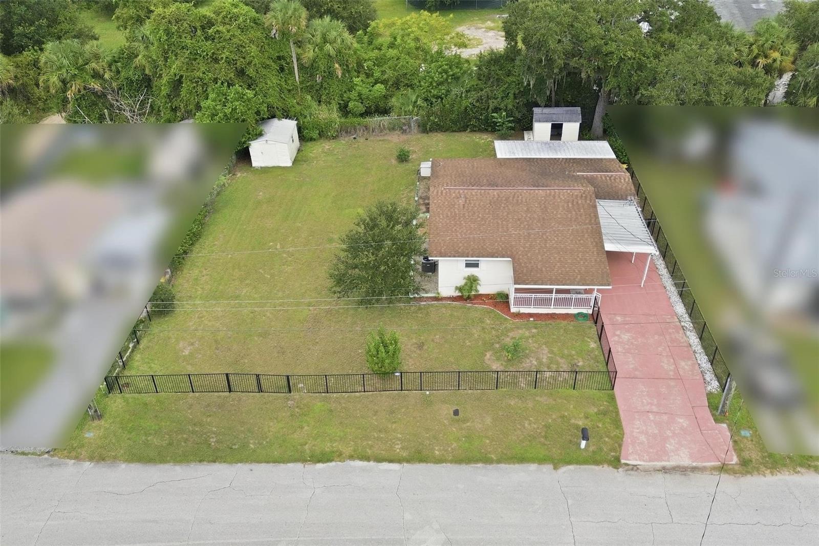 109 Western Ave Property Photo 3