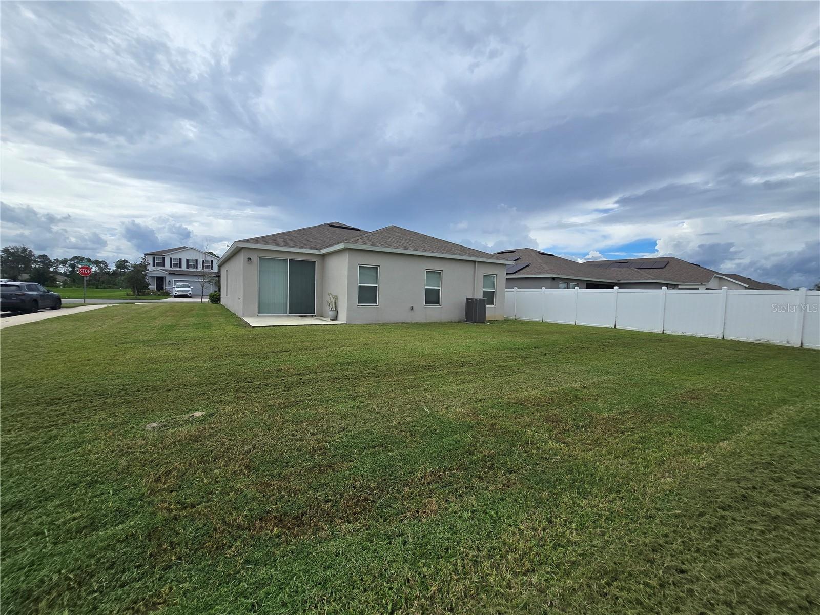 2057 Havasu Falls Dr Property Photo 28