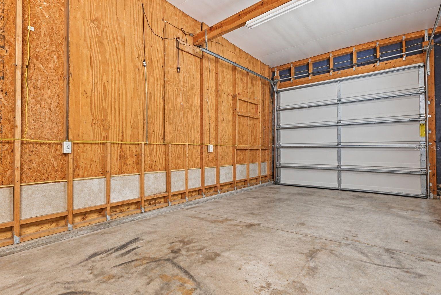 113 Sher Ln Property Photo 26