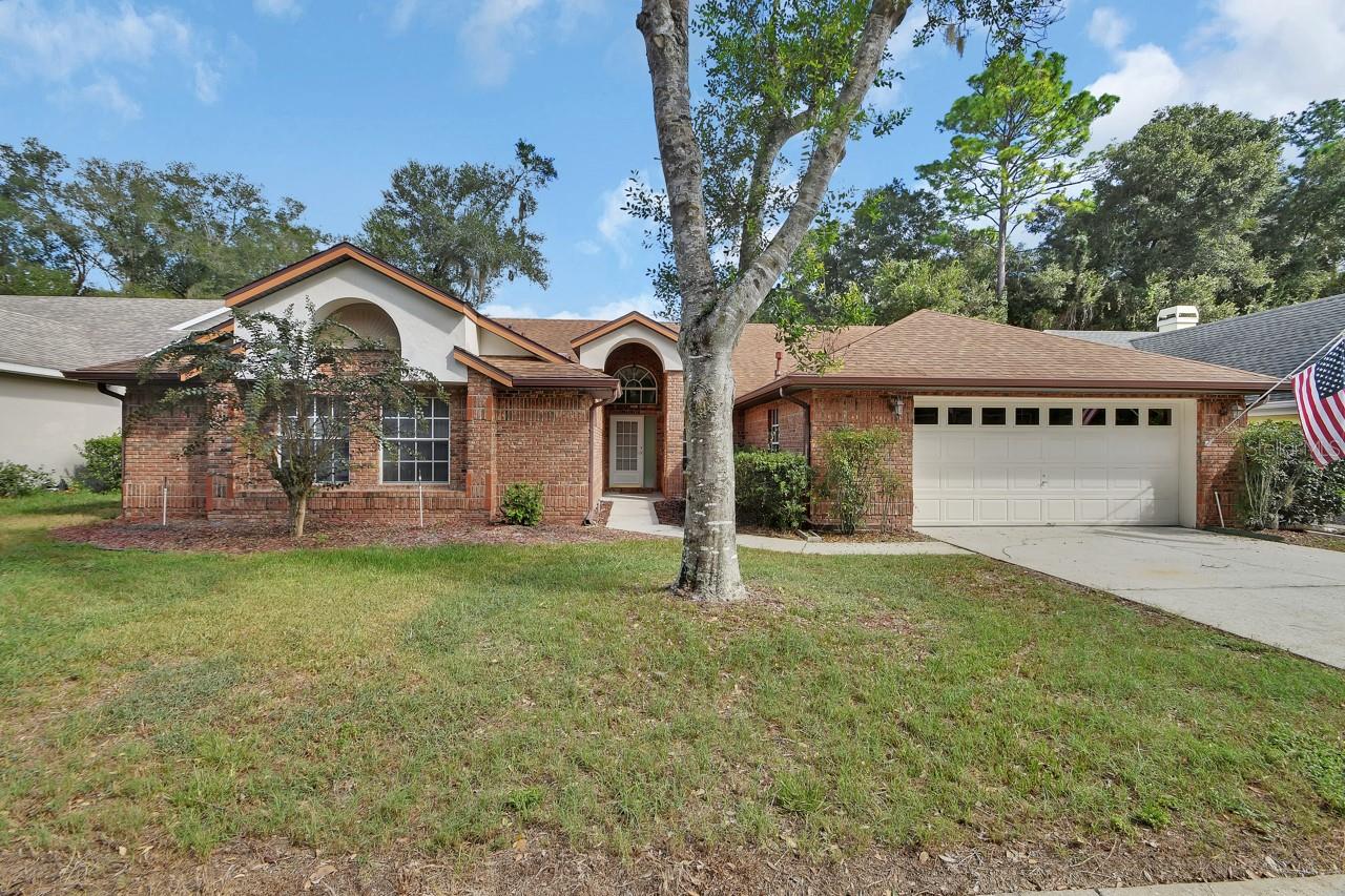 511 BRIAR OAK WAY Property Photo 1