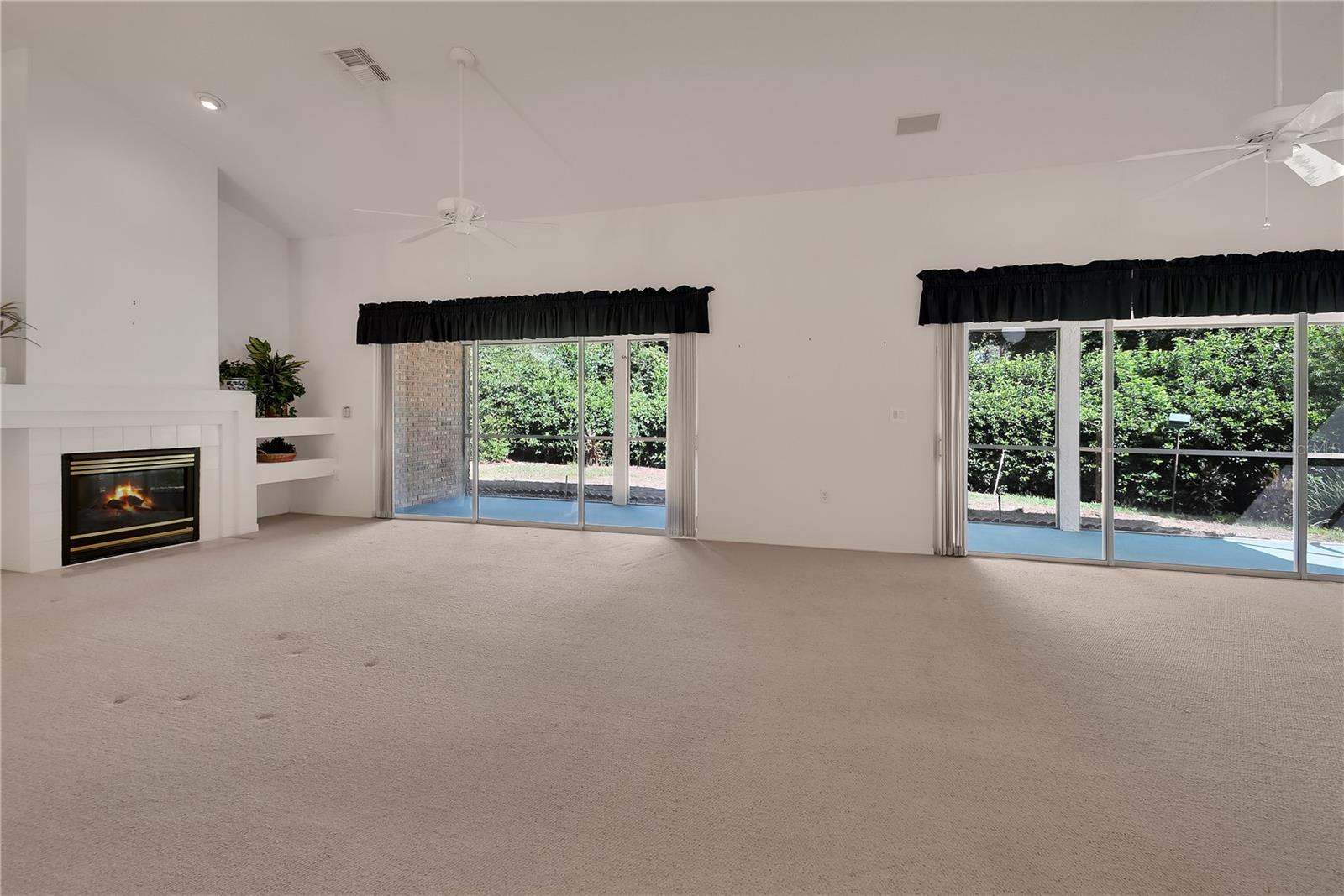 511 Briar Oak Way Property Photo 8