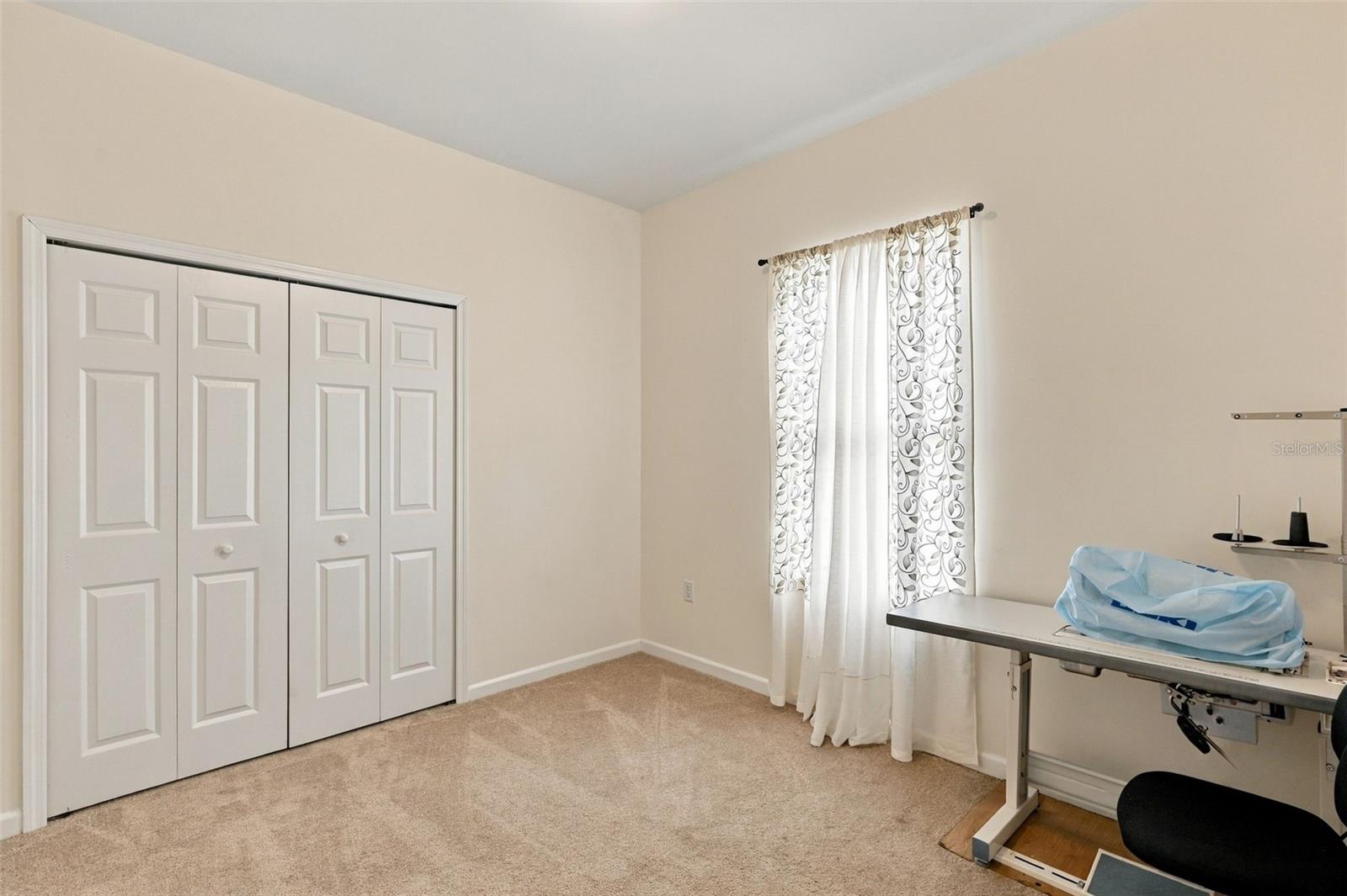 1523 Zinnia Dr Property Photo 27