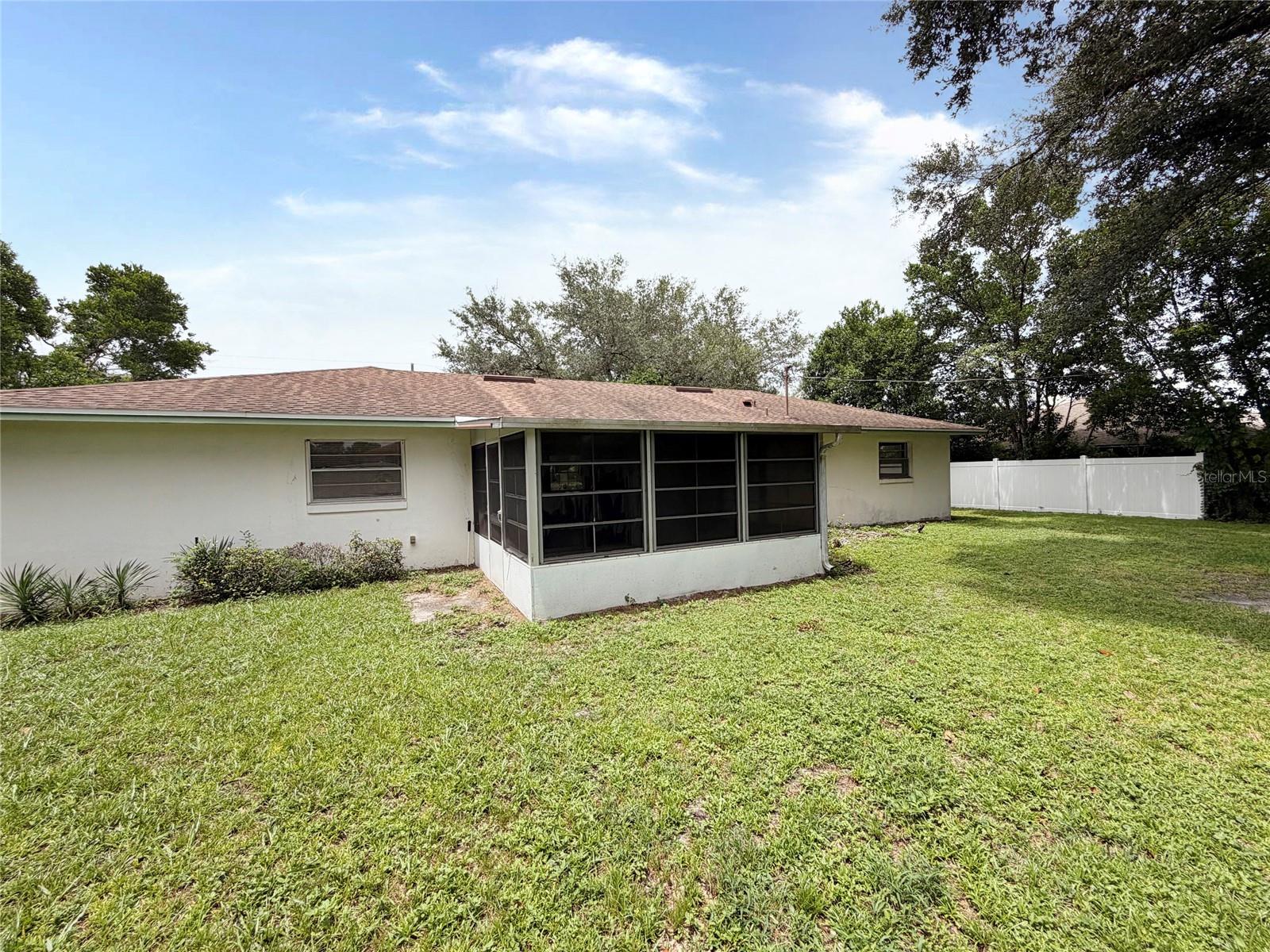 1291 Tivoli Dr Property Photo 11
