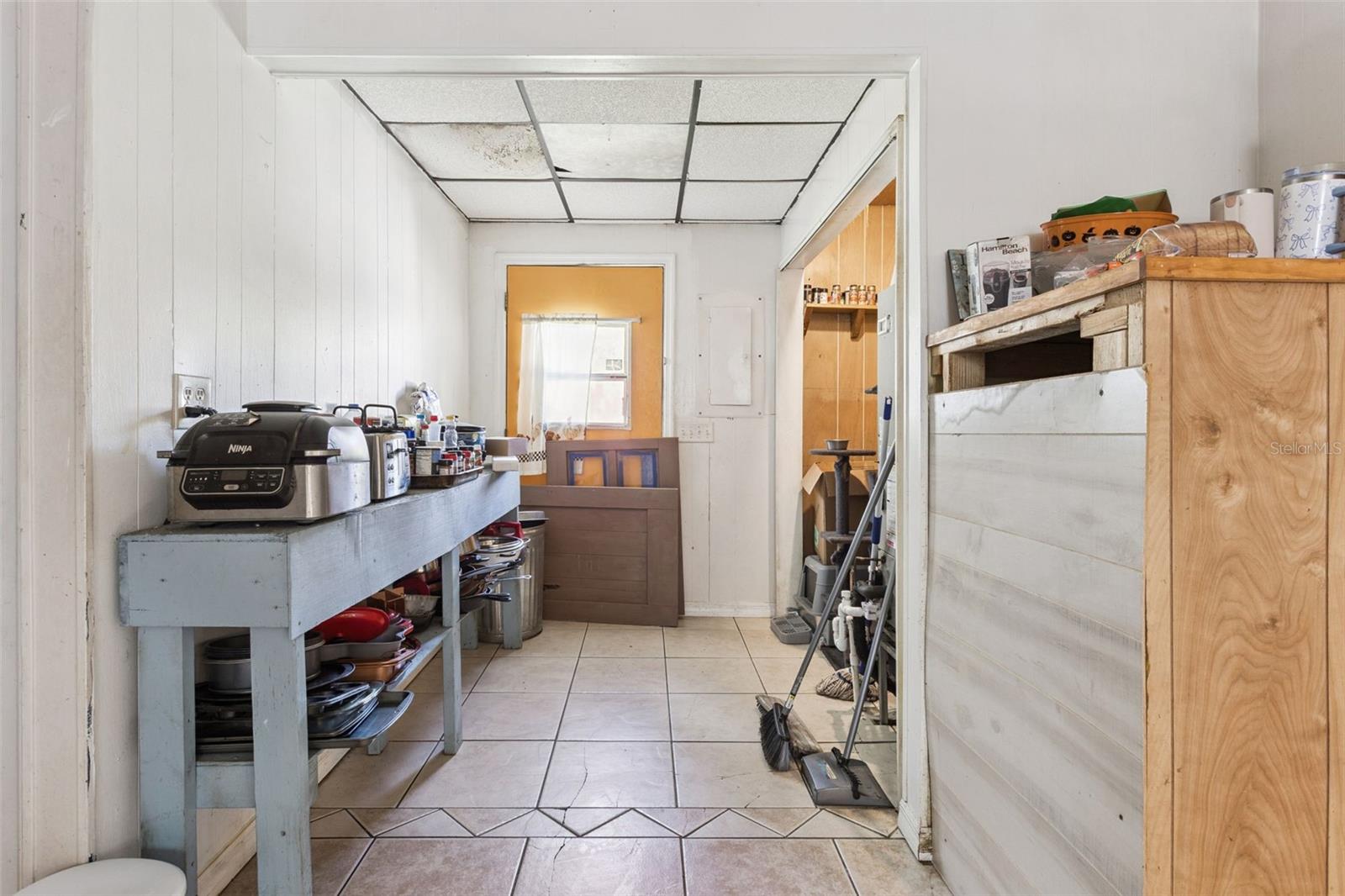 54901 Cedar Crest Rd Property Photo 4