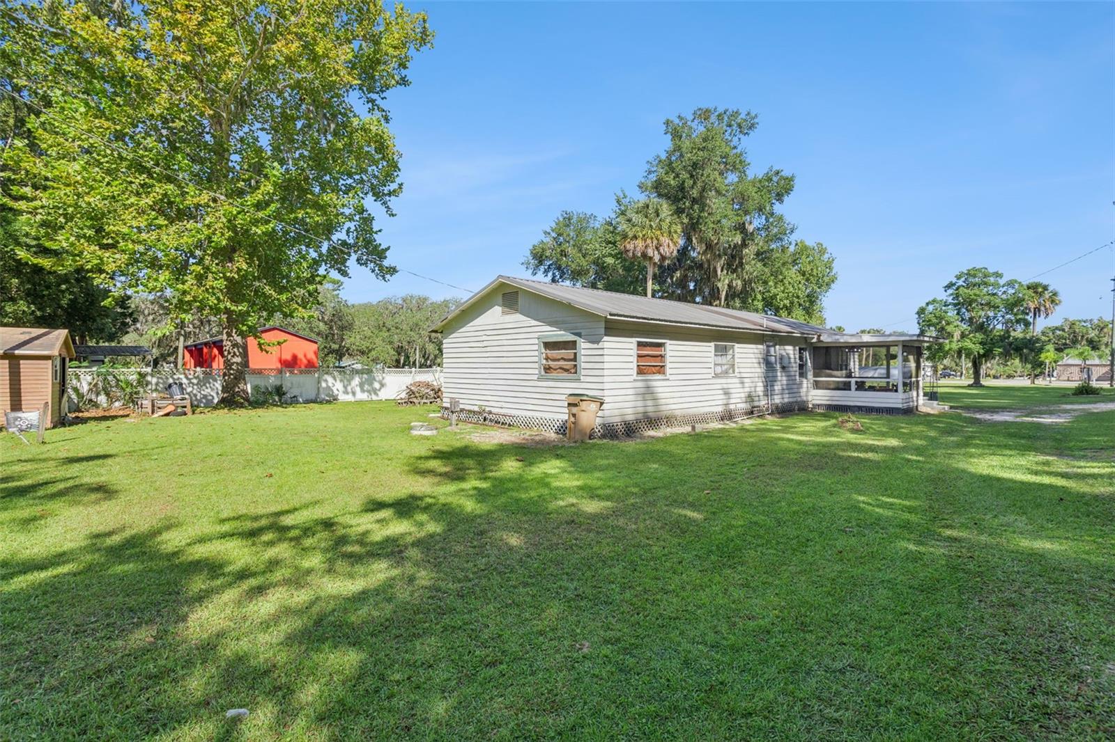 54901 Cedar Crest Rd Property Photo 29