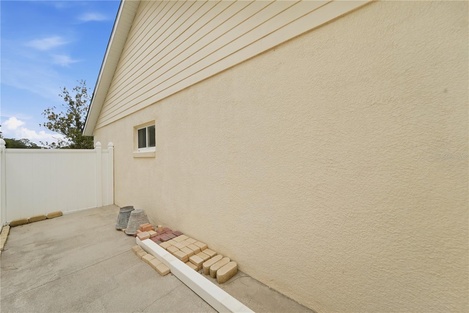 1420 Bent Oaks Blvd Property Photo 31