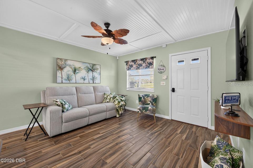 26 Oriole Cir #a Property Photo 5