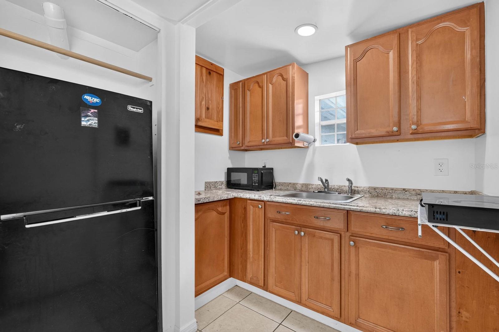 1214 Flomich St Property Photo 19