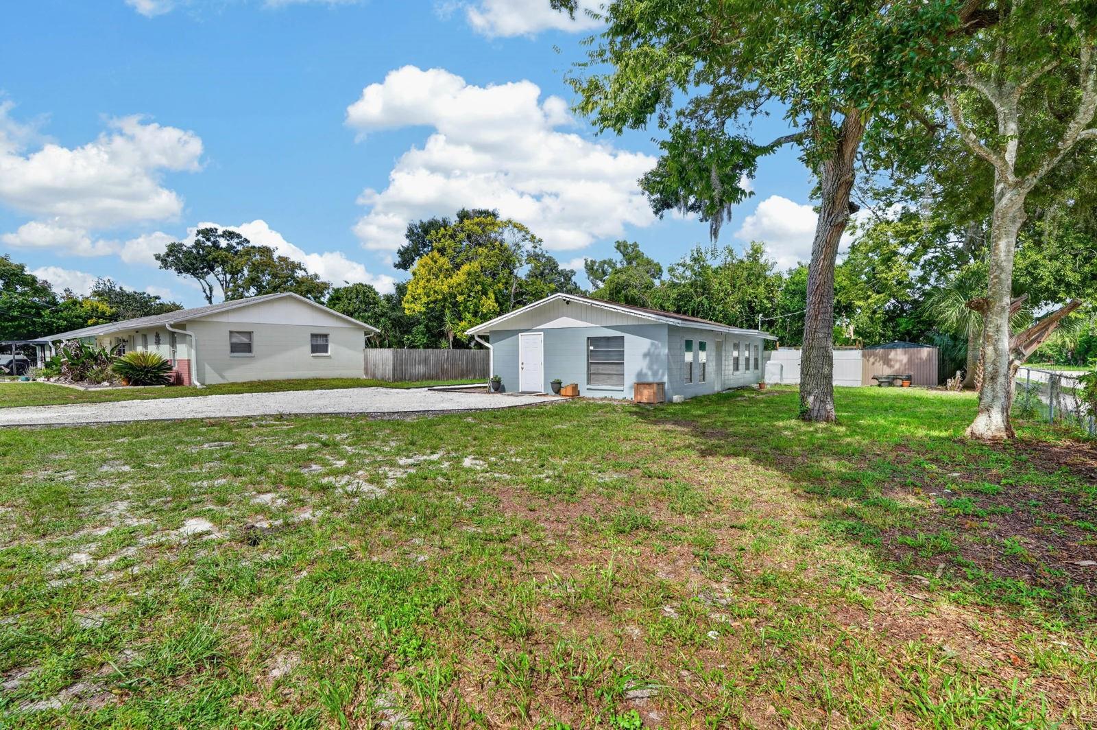 1214 Flomich St Property Photo 28