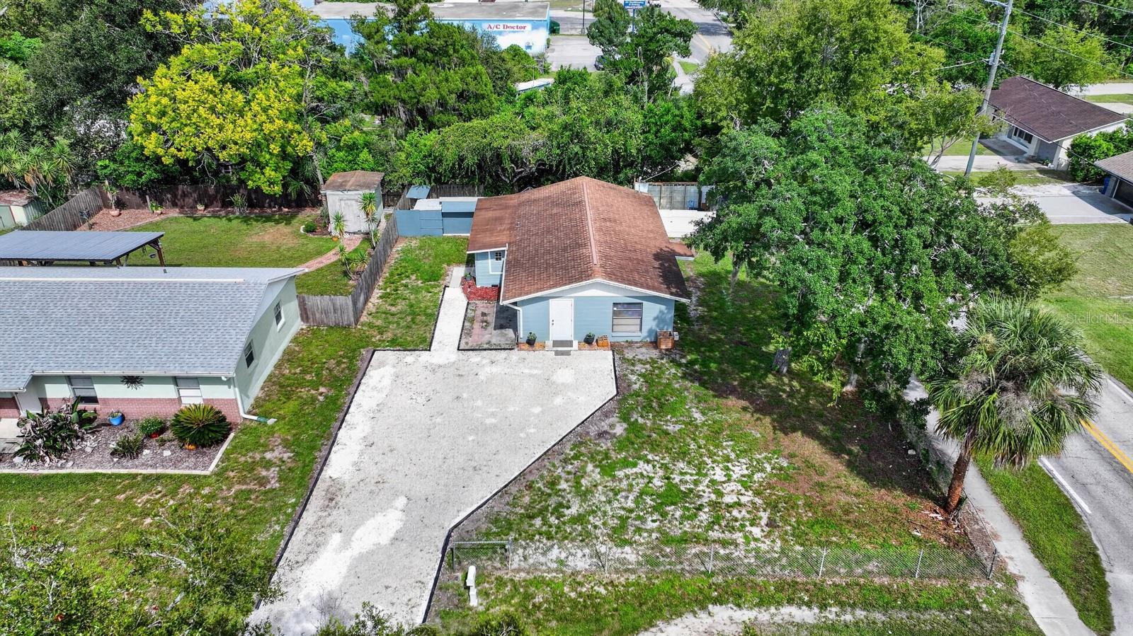 1214 Flomich St Property Photo 36