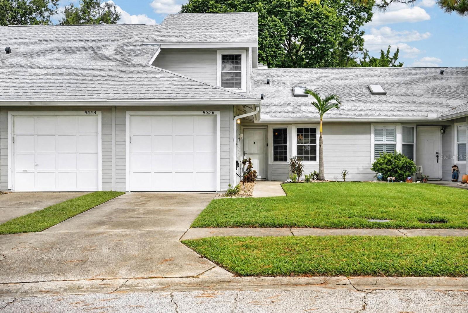 955 GRAYLING CT #B Property Photo 1