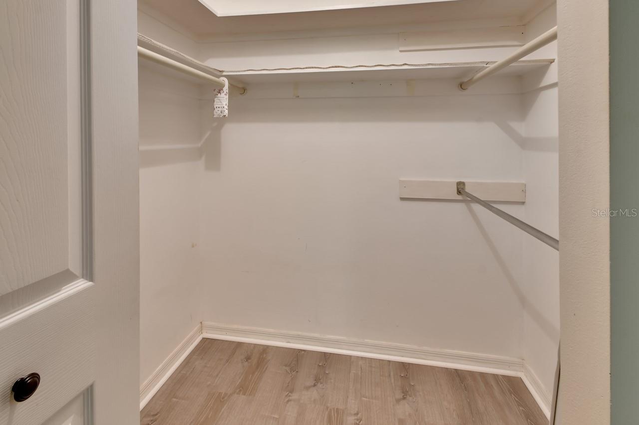 600 N Boundary Ave #119c Property Photo 31