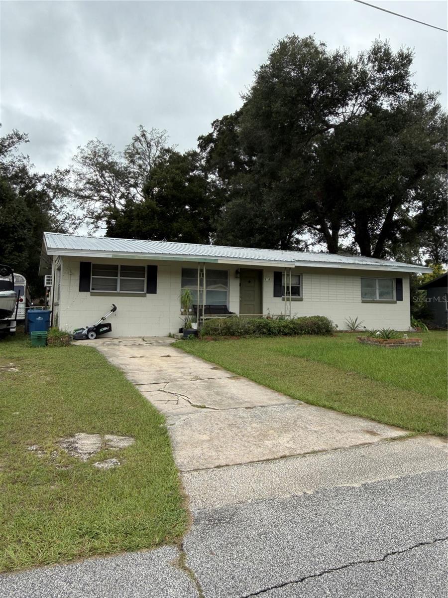 730 Lindley Blvd Property Photo 5