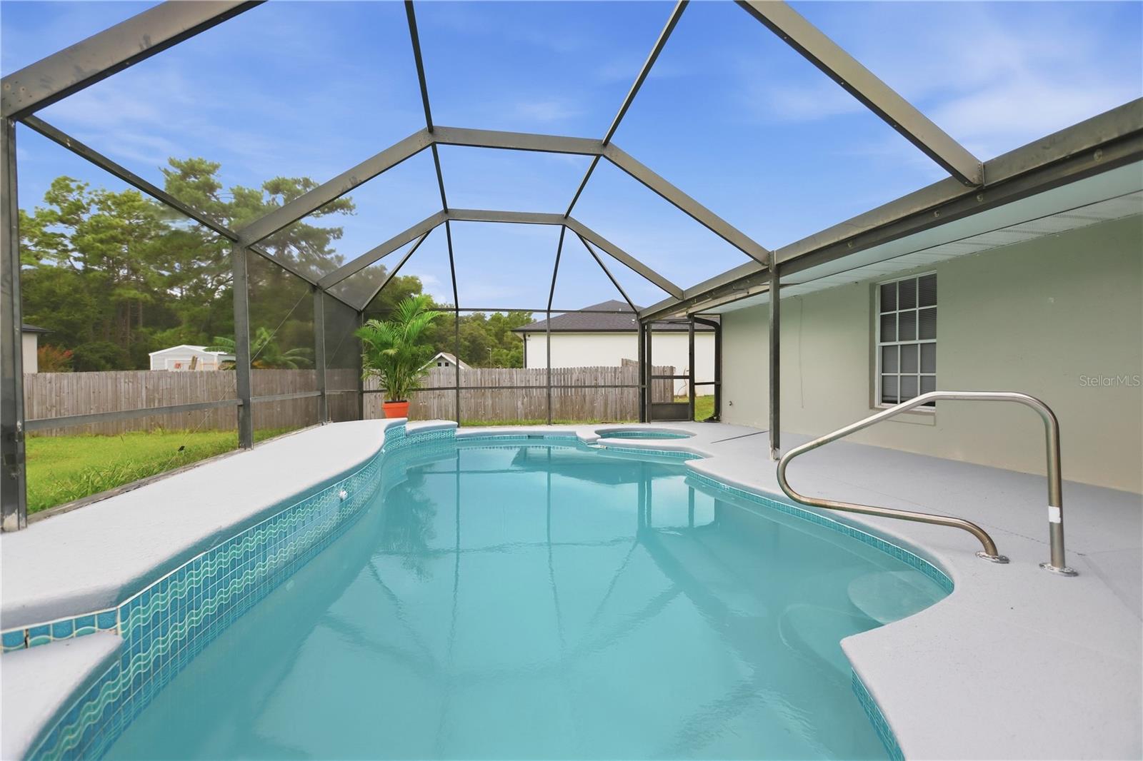 2699 Bentley Dr Property Photo 24