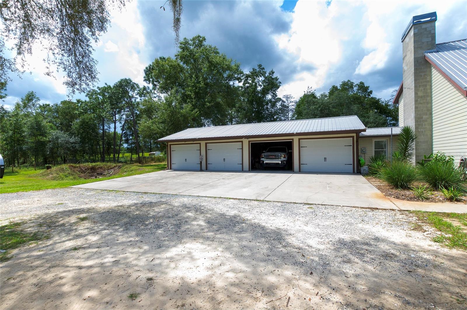 13210 S Oakview Ave Property Photo 36