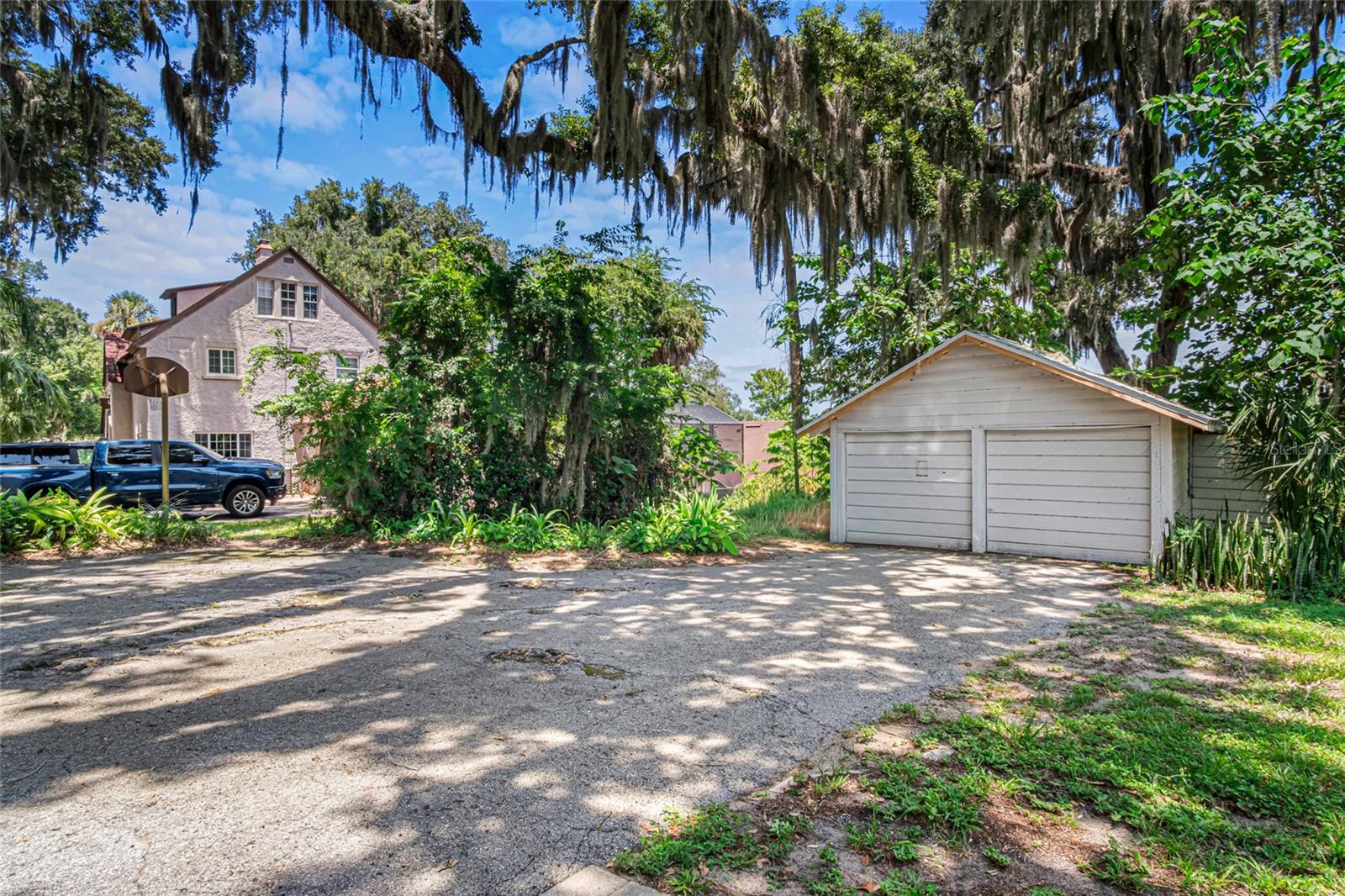 102 Palmora Blvd Property Photo 33
