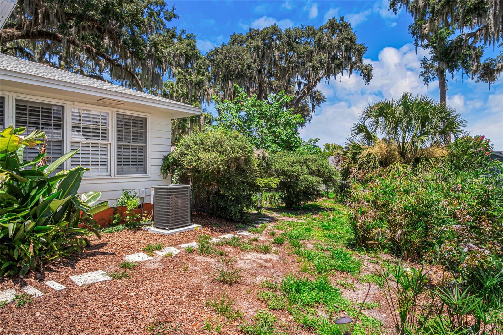 102 Palmora Blvd Property Photo 37