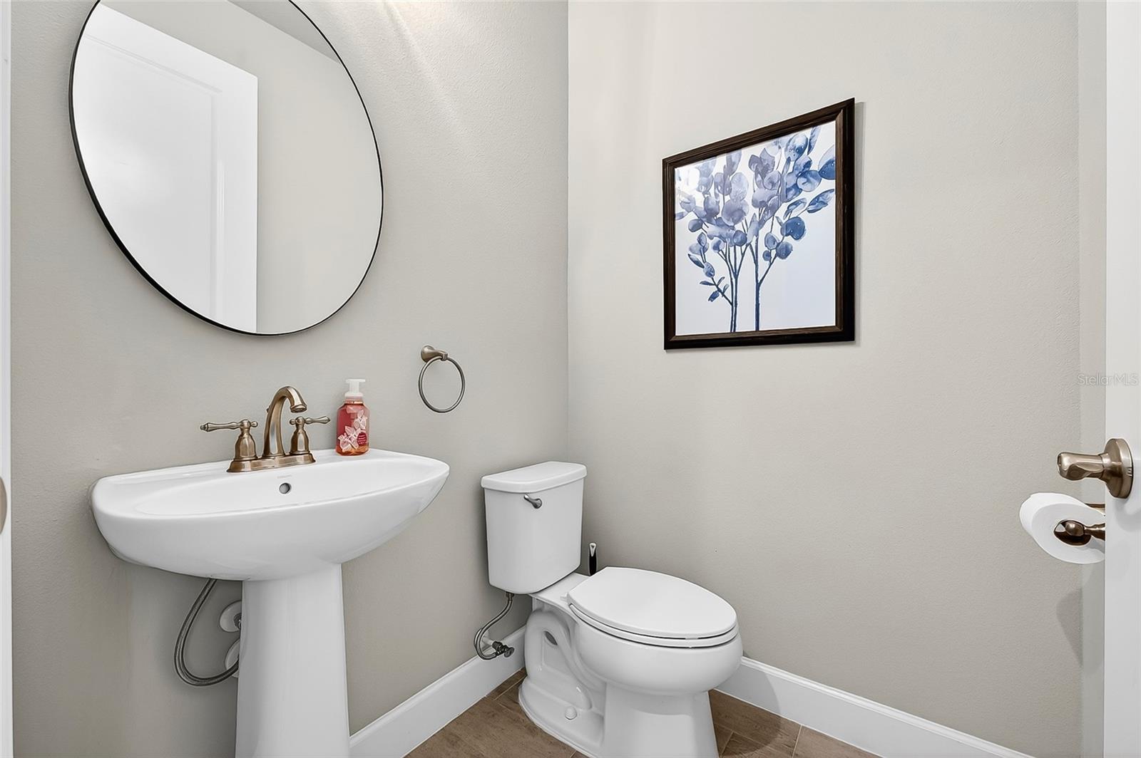6203 W Fallsgrove Ln Property Photo 31