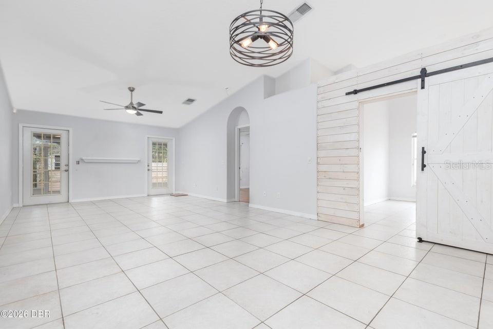 3529 Forest Branch Dr #f Property Photo 5